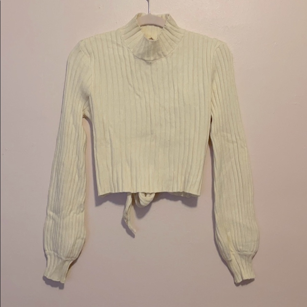 Beautiful open back turtle neck